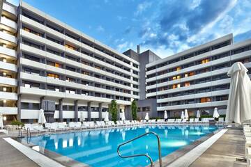 Фото Отель Interhotel Sandanski г. Сандански 3