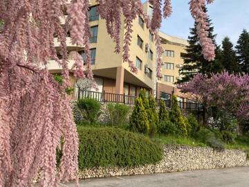 Фото Апарт-отели Family Hotel Botanica г. Сандански 3